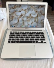 Apple MacBook Air 13,3” (128Go SSD, Intel Core i5 5ème Génération, 1,8 GHz, 8Go)