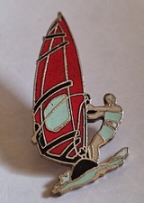 Pin démons merveilles - &,