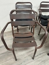 Lot Chaises en fer ancienne industriel