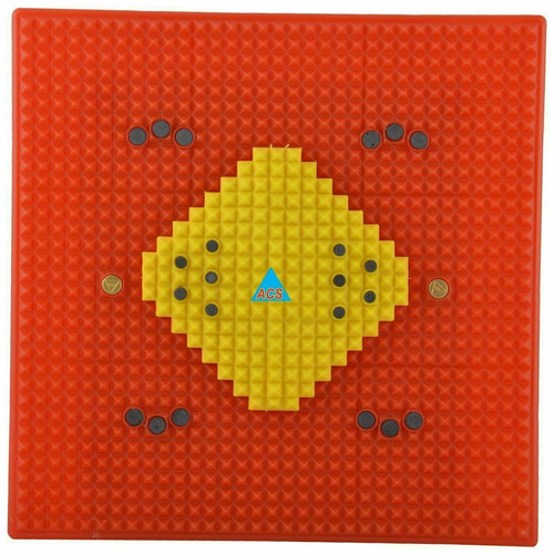Tapis pyramidal magnétique