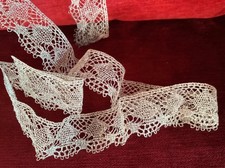 Ancien galon dentelle fils métalliques argent, vêtement liturgique, 170 x 3,9 cm