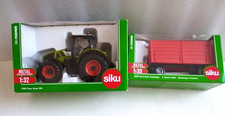 Siku 3280 Claas Axion 950 and