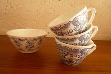 Bol et 3 tasses à café de marque Rivanel décor bleu et blanc vintage années 70