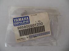 Vis À Tête Pan OEM YAMAHA CS
