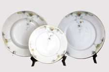 Service de table en porceleine