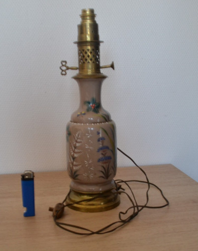 Belle lampe pétrole - lampe,