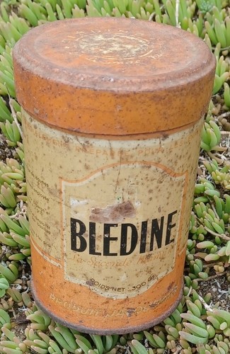 Ancienne boîte publicitaire - ancienne,