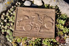 VINTAGE AUTOMOBILE CAR BADGE #