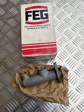 Maître cylindre de frein Peugeot 204 - 304 marque : FEG  611457 - 4601.53