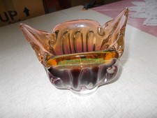 Jolie coupe, vase ou vide