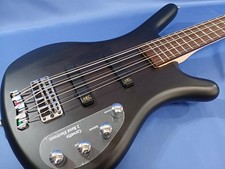 Guitare basse électrique