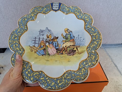 Tres belle grande coupe sur - tres,