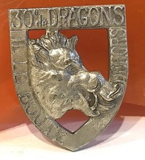 Médaille, broche, pucelle