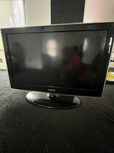 Samsung ln32d430 lcd - in,
