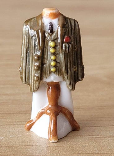 Fève costume sur - sur, un