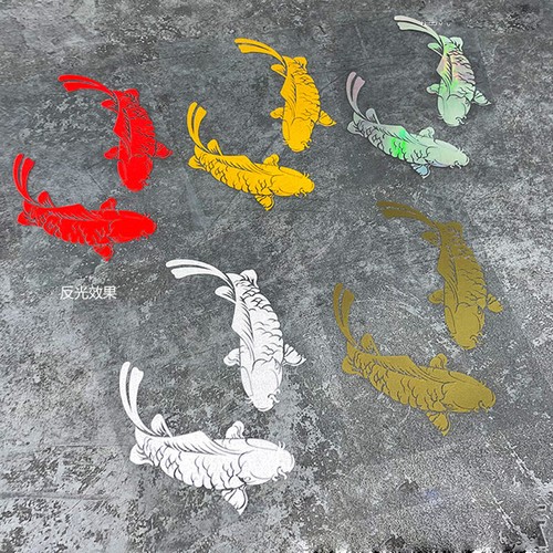 Paire heureux poisson carpe - heureux,