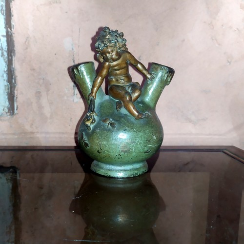 Rare vase putti angelot signé