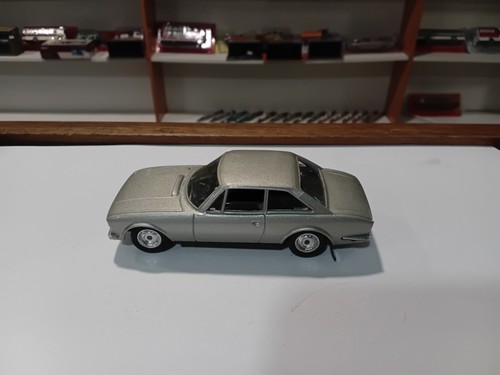 Peugeot 504 coupé solido - 504,