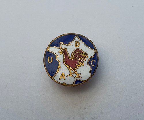 Buttonhole badge union - buttonhole,