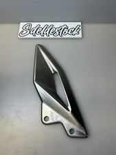 protège talon droit TRIUMPH t2081617 street triple 765 r rs s 660 s 2017 2019