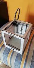 Ultimaker 2 3D printer with various filament Reel