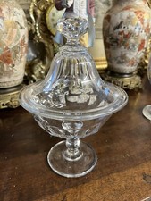 Drageoir cote plate en cristal (de Baccarat ?)