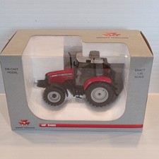 1:32 Tracteur Massey Ferguson 5480 en boite état neuf