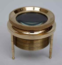 Ancienne loupe de table en