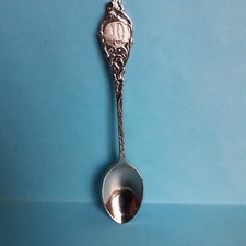 Petite Cuillère de collection /souvenir.  An. 70. Notre Dame de LOURDES + boîte