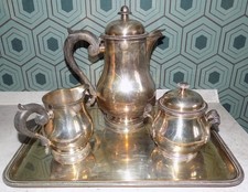 SERVICE A CAFÉ OU THÉ COMPOSE DE 4 PIECES ERCUIS ART DECO METAL ARGENTÉ