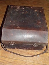 Ancien coffre malle valise en cuir déco vintage 