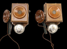 TELEPHONE JOUET vers 190    / jouet ancien