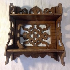 ETAGERE PLIABLE EN BOIS A DECOR VEGETAL FIN DU XIXème siècle