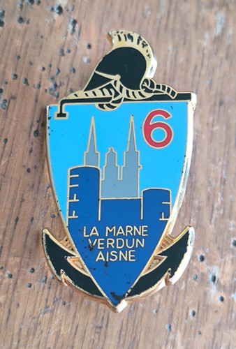 Insigne régiment du - 6°,