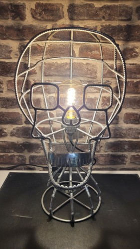 Lampe sculpture metal tête - sculpture, en