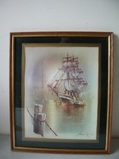 Cadre un bateau au port en