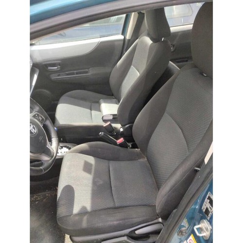 Interieur complet toyota yaris - interieur,