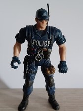 FIGURINE CHAP MEI POLICE