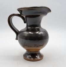 Petit pichet en céramique émaillée brun signé Jean Marais Vallauris Design XXème