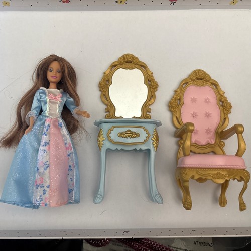Mini barbie avec meubles - avec,
