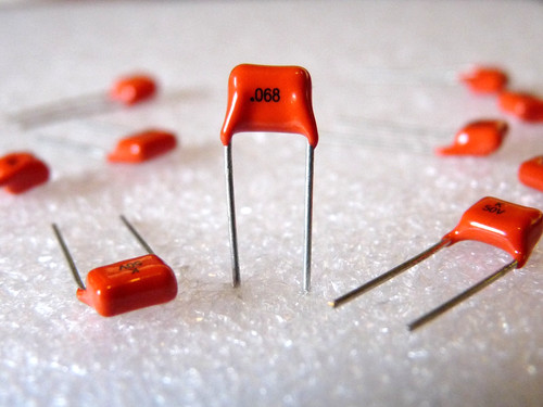 10x 68nf 50v - 10x,