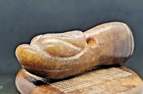 Ancienne sculpture totem