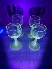 quatre verres à ballon bistrot ancien