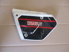 Cache latéral gauche pour