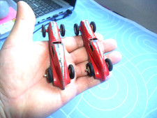 2   RARES  DINKY TOYS   FR   23 B   RENAULT    AUTO   DE   COURSE  ANNEES  50  ,