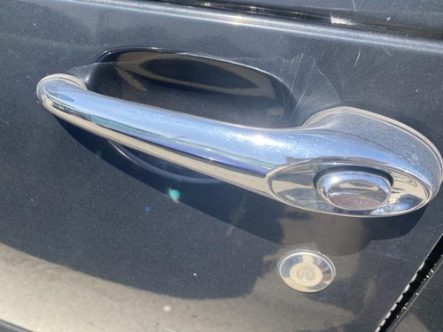 Poignee porte avant - , gauche