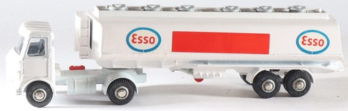 Dinky toys échelle - dinky,