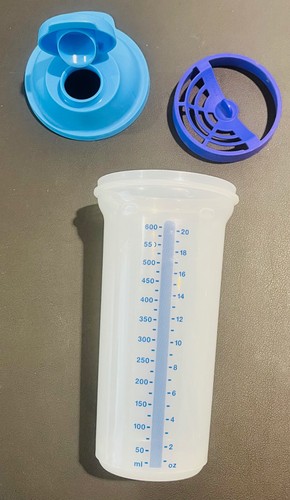 Tupperware 7968 shaker - tupperware,