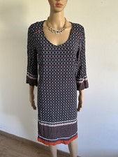 Robe imprimée avec manches