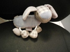 doudou peluche chien articulé gris beige bleu QUAX 20cm